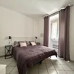 Appartement Lovely Cozy On Loved Historic Staircase In Centro E A 6 Minuti Dalla Stazione *