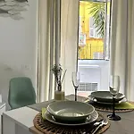 Lovely Cozy On Loved Historic Staircase In Centro E A 6 Minuti Dalla Stazione Appartement La Spezia