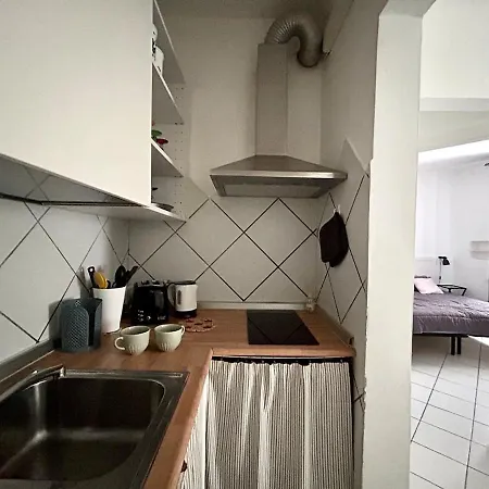 Lovely Cozy On Loved Historic Staircase In Centro E A 6 Minuti Dalla Stazione * 斯培西亚