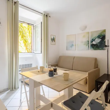 公寓 Lovely Cozy On Loved Historic Staircase In Centro E A 6 Minuti Dalla Stazione *